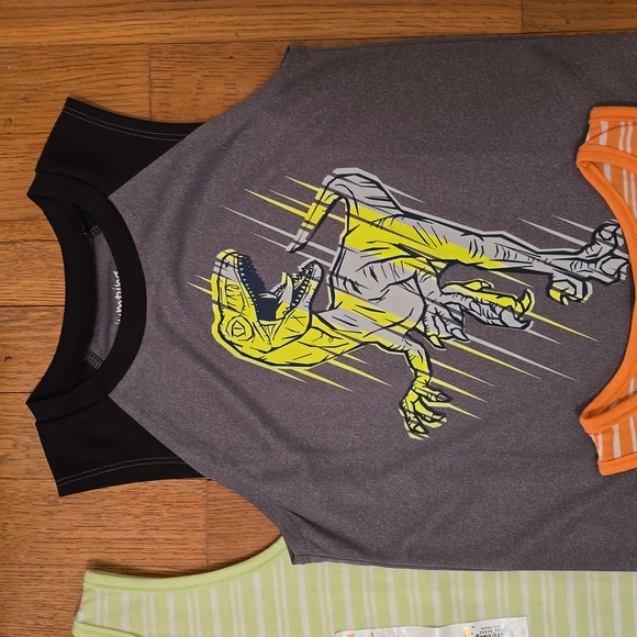 JUMPING BEANS BOYS BUNDLE OF 5 TEES AND TANKS - Picture 6 of 10